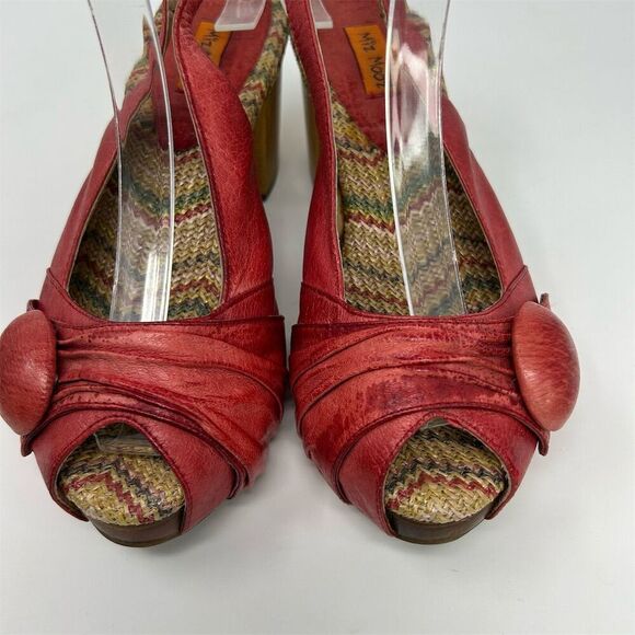 Miz Mooz Violin Red Leather Slingback Peep Toe Pumps Size 6 Button Detail - Picture 5 of 13